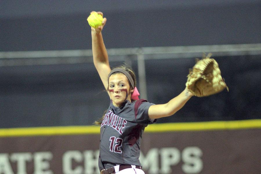 Sophomore Maribeth Gorsuch prepares to pitch the ball to Marcus on Friday, March 21. 
