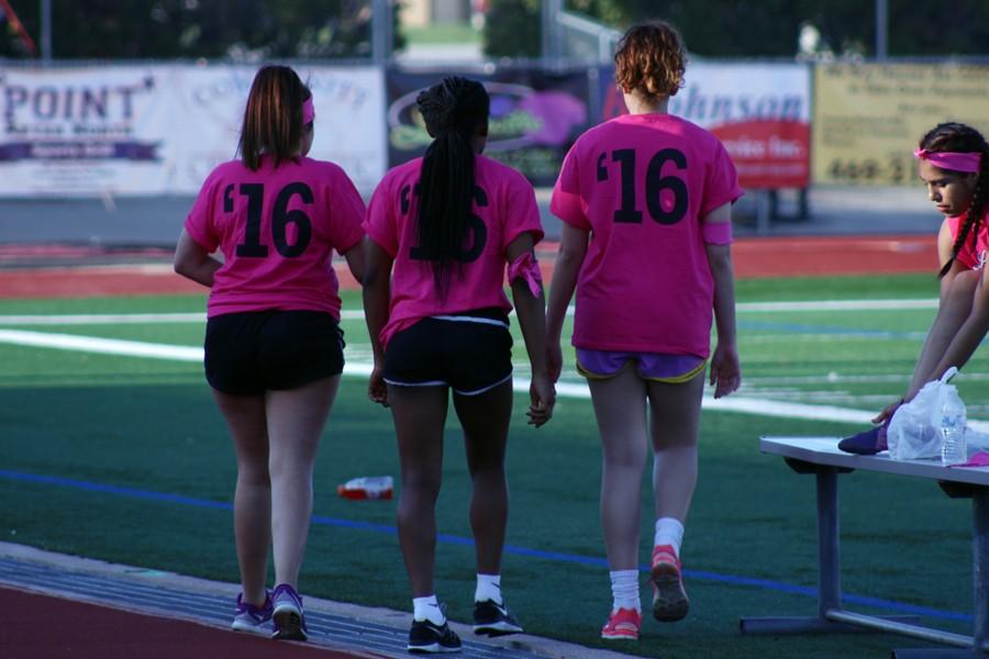 Junior girls jointly join together to beat the senior girls at the April 20 Powderpuff game.