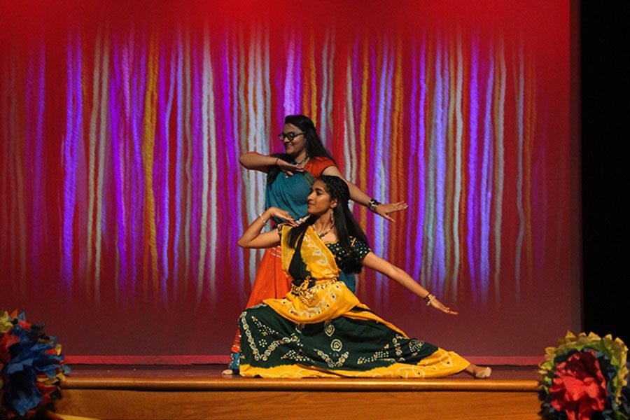 Junior Jainita Patel and senior Esha Harish dance an Indian dance together.