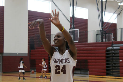 Senior power forward Sydnee Savage makes a basket during first period practice on Wednesday, Oct. 23.