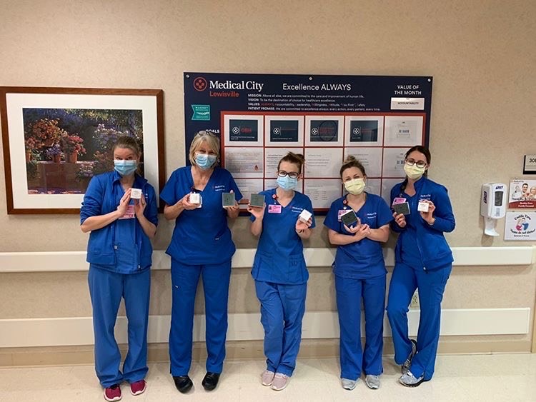 Healthcare workers at Medical City Lewisville receive What Love Is soaps and bubble scoops. Courtesy of Kaylee Jernigan.