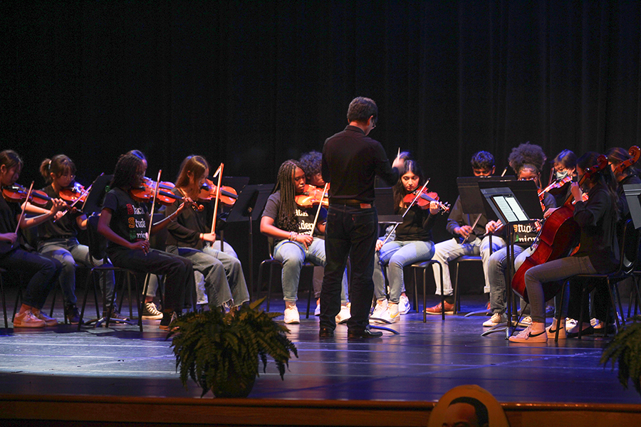 Hebron orchestra plays Spirit of Freedom.