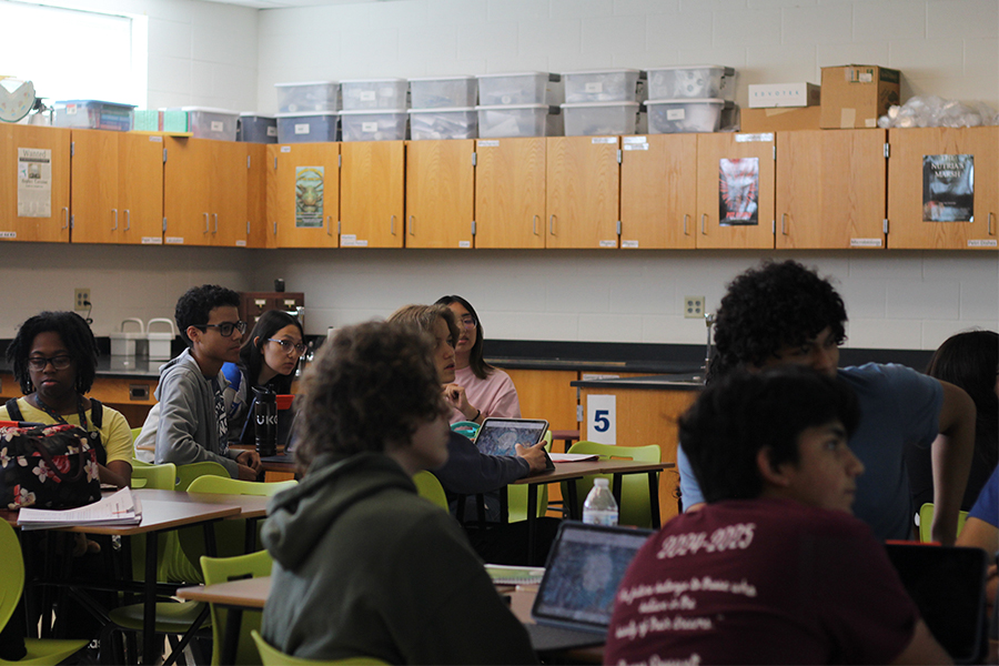 AcDec members play a Kahoot during third period on Tuesday, Oct. 1.